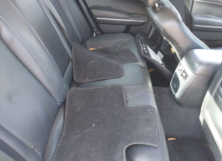 Photo 8 of 2015 Chrysler 300 LIMITED (VIN 2C3CCAAGXFH807477)