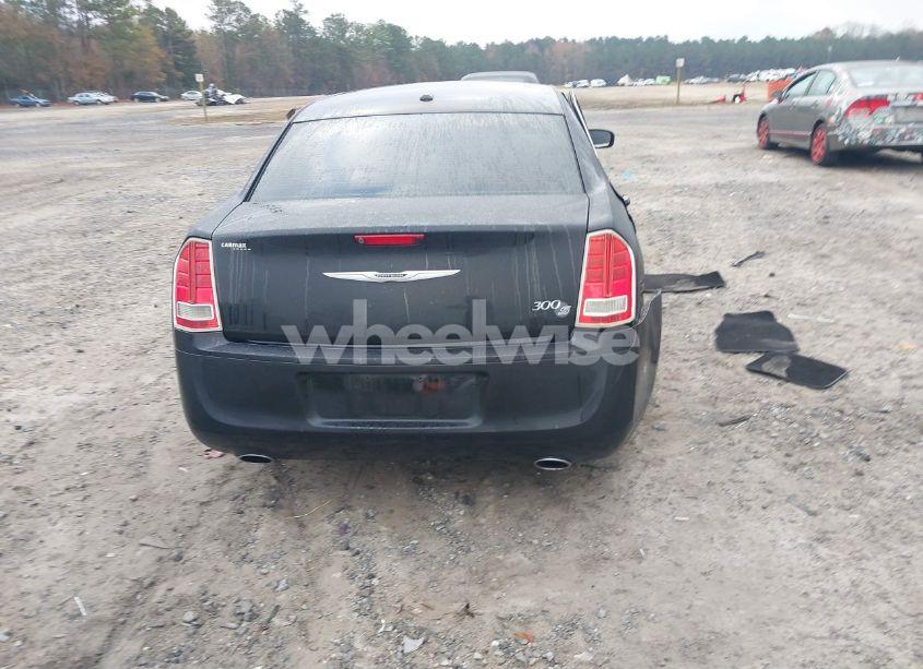 Photo 16 of 2013 Chrysler 300 (VIN 2C3CCABG0DH507250)
