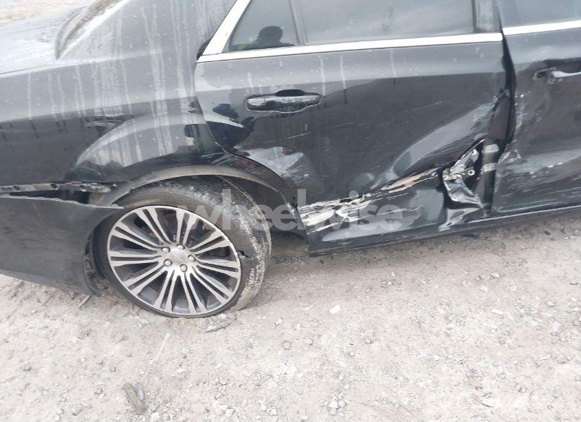 Photo 6 of 2013 Chrysler 300 (VIN 2C3CCABG0DH507250)