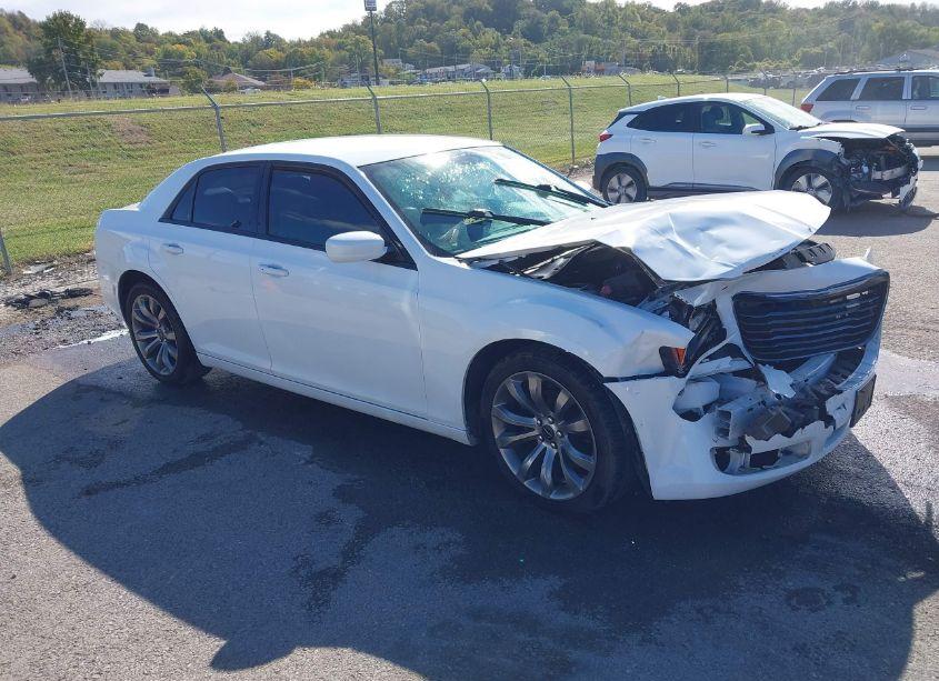 2014 Chrysler 300 300S (VIN 2C3CCABG0EH221884) main photo