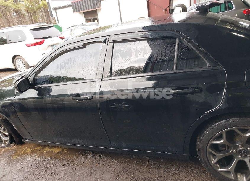 Photo 14 of 2015 Chrysler 300 300S (VIN 2C3CCABG0FH767117)