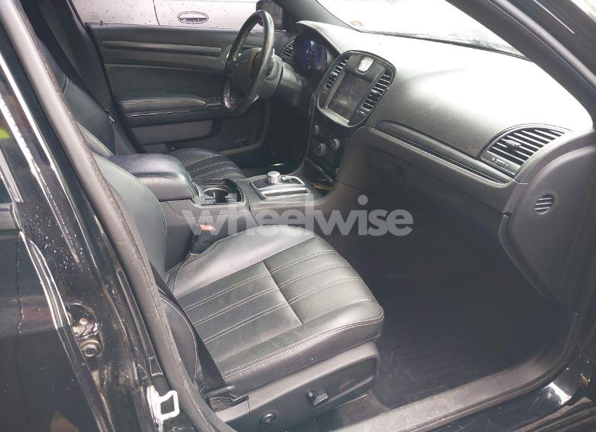 Photo 5 of 2015 Chrysler 300 300S (VIN 2C3CCABG0FH767117)