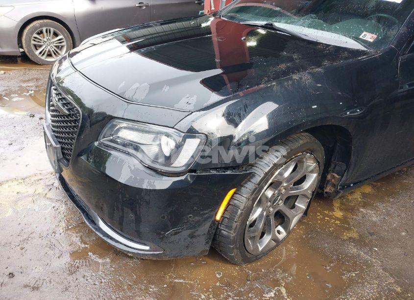 Photo 6 of 2015 Chrysler 300 300S (VIN 2C3CCABG0FH767117)