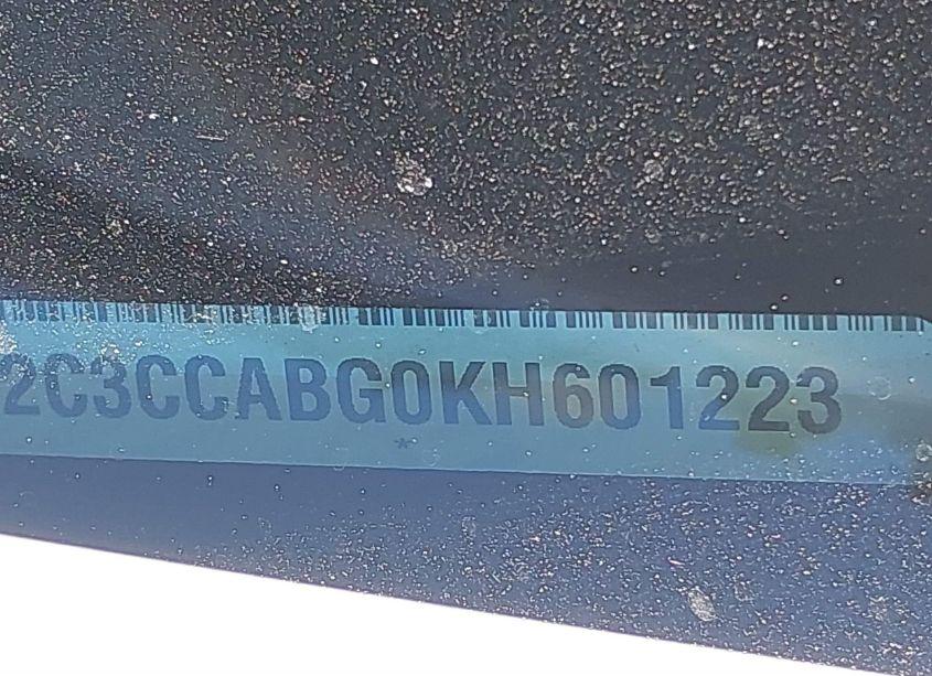 Photo 17 of 2019 Chrysler 300 (VIN 2C3CCABG0KH601223)