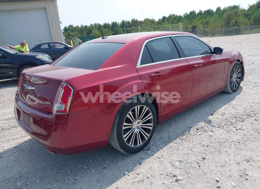 Photo 4 of 2012 Chrysler 300 S V6 (VIN 2C3CCABG1CH251585)