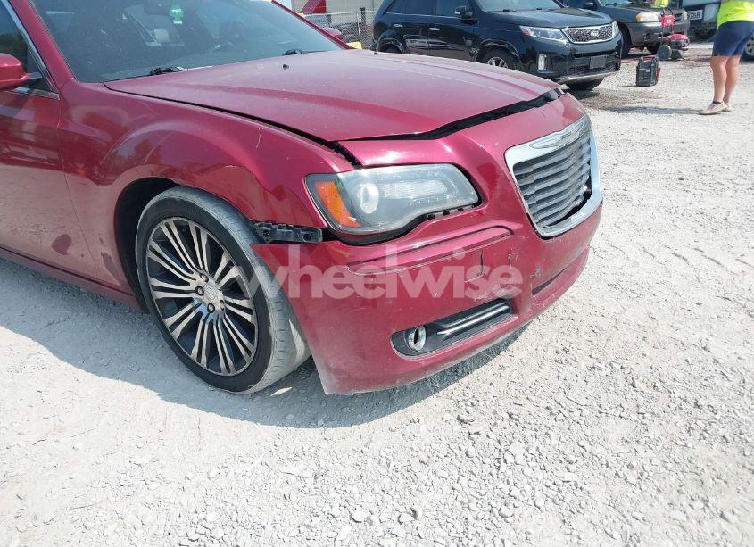 Photo 6 of 2012 Chrysler 300 S V6 (VIN 2C3CCABG1CH251585)
