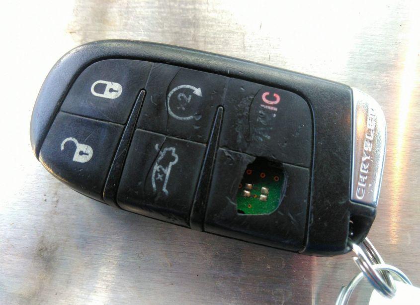 Photo 11 of 2013 Chrysler 300 S (VIN 2C3CCABG1DH576738)