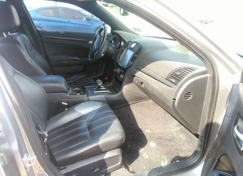 Photo 5 of 2013 Chrysler 300 S (VIN 2C3CCABG1DH576738)