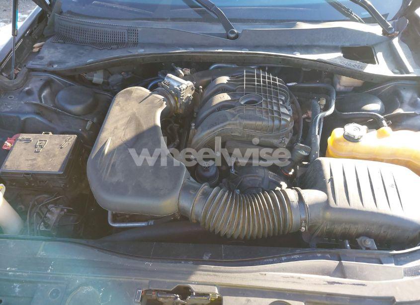 Photo 10 of 2014 Chrysler 300 300S (VIN 2C3CCABG1EH222249)