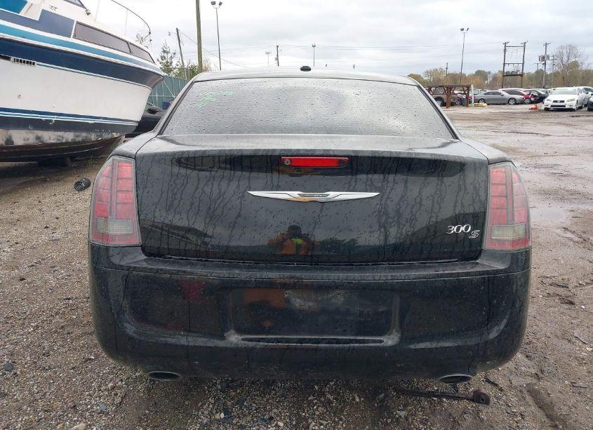 Photo 17 of 2014 Chrysler 300 300S (VIN 2C3CCABG1EH355349)