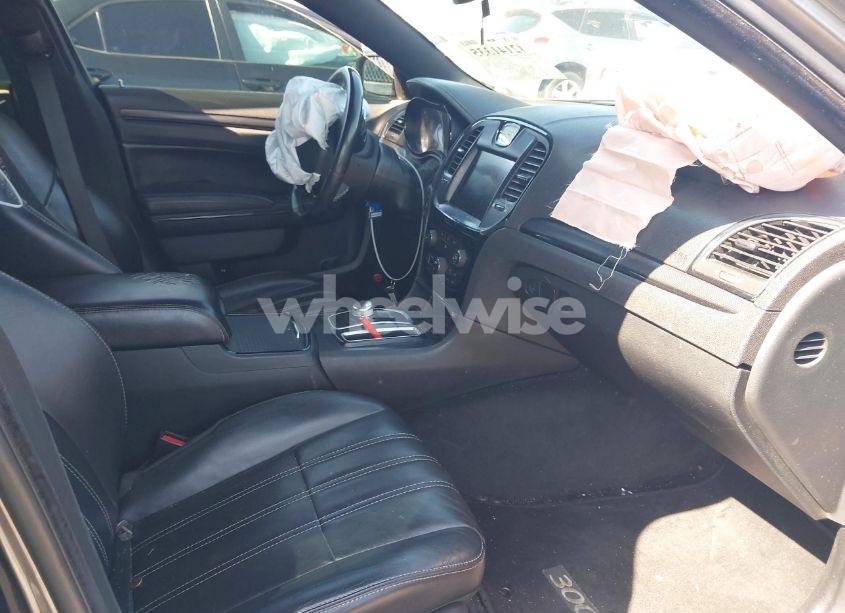 Photo 5 of 2015 Chrysler 300 300S (VIN 2C3CCABG1FH755655)