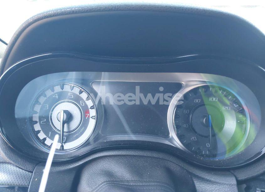 Photo 7 of 2015 Chrysler 300 300S (VIN 2C3CCABG1FH755655)