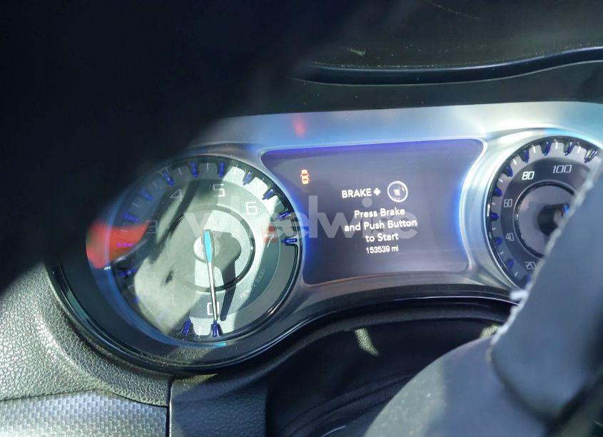 Photo 7 of 2015 Chrysler 300 (VIN 2C3CCABG1FH792740)