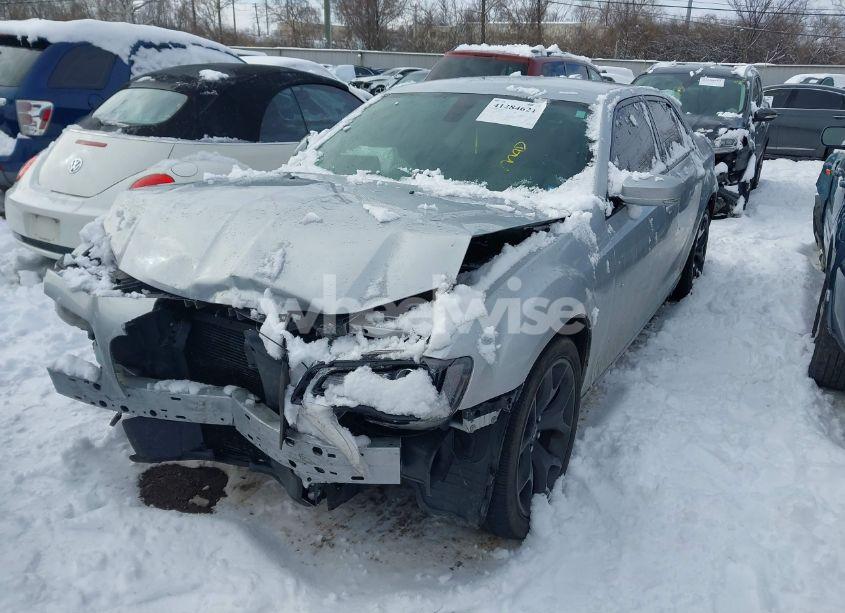 Photo 2 of 2021 Chrysler 300 300S (VIN 2C3CCABG1MH634265)