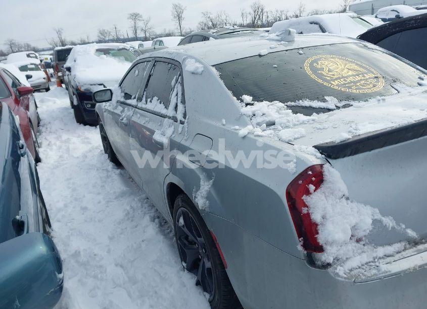 Photo 3 of 2021 Chrysler 300 300S (VIN 2C3CCABG1MH634265)