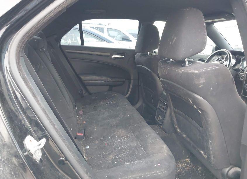 Photo 8 of 2012 Chrysler 300 S V6 (VIN 2C3CCABG2CH213735)