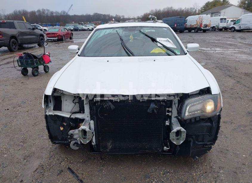 Photo 12 of 2013 Chrysler 300 300S (VIN 2C3CCABG2DH682745)