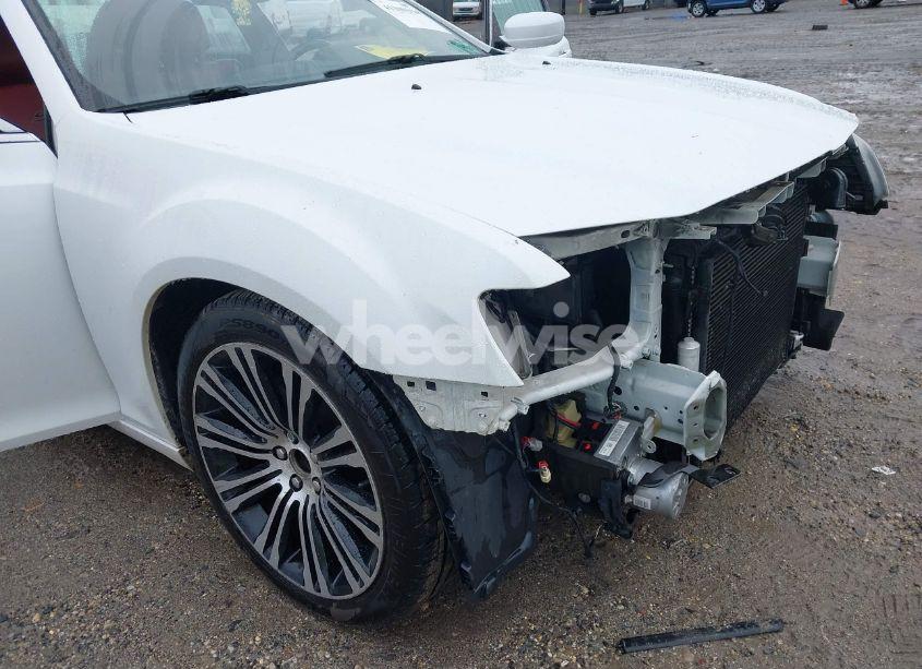 Photo 17 of 2013 Chrysler 300 300S (VIN 2C3CCABG2DH682745)