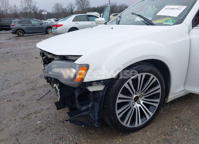 Photo 18 of 2013 Chrysler 300 300S (VIN 2C3CCABG2DH682745)