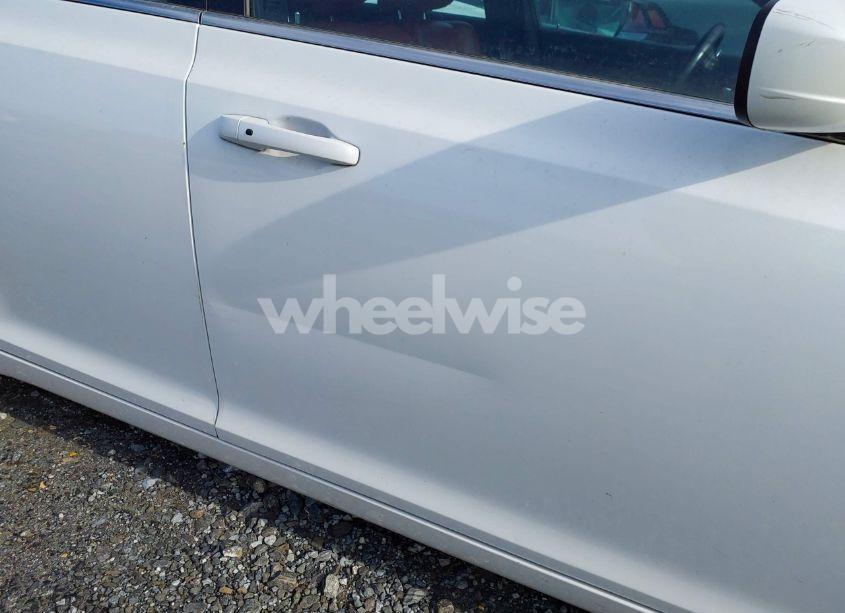 Photo 19 of 2013 Chrysler 300 300S (VIN 2C3CCABG2DH682745)
