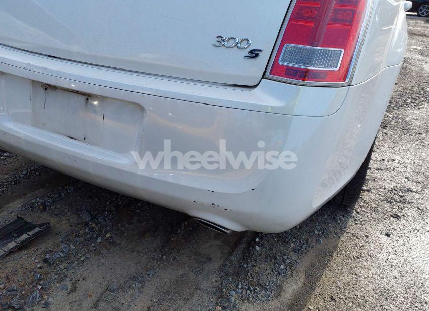 Photo 20 of 2013 Chrysler 300 300S (VIN 2C3CCABG2DH682745)