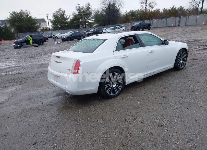 Photo 4 of 2013 Chrysler 300 300S (VIN 2C3CCABG2DH682745)