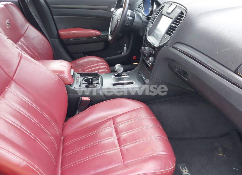 Photo 5 of 2013 Chrysler 300 300S (VIN 2C3CCABG2DH682745)