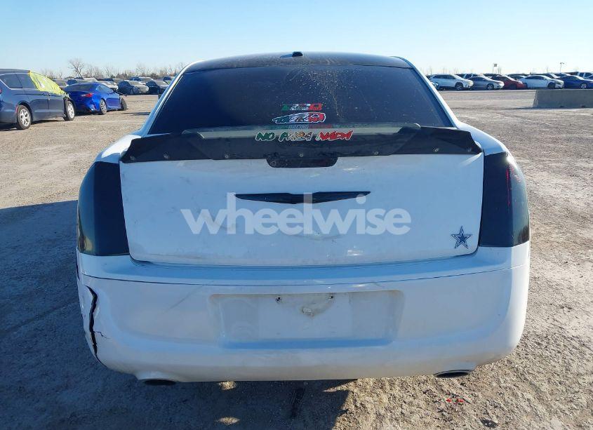 Photo 16 of 2014 Chrysler 300 300S (VIN 2C3CCABG2EH357014)