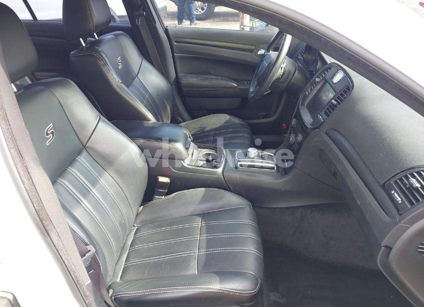 Photo 5 of 2015 Chrysler 300 300S (VIN 2C3CCABG2FH802837)