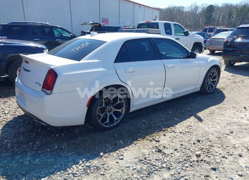 Photo 4 of 2015 Chrysler 300 300S (VIN 2C3CCABG2FH876064)