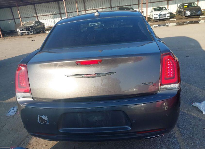 Photo 16 of 2021 Chrysler 300 (VIN 2C3CCABG2MH506990)