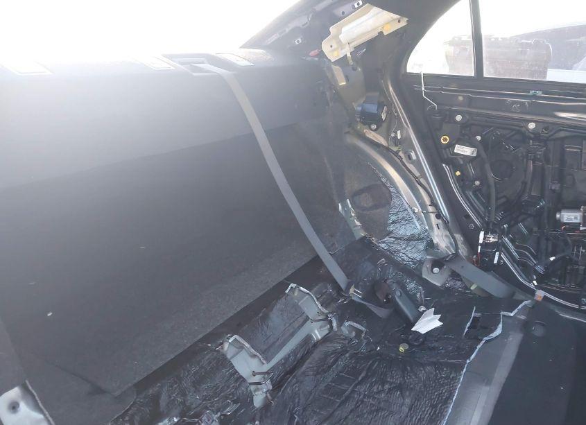 Photo 8 of 2021 Chrysler 300 (VIN 2C3CCABG2MH506990)