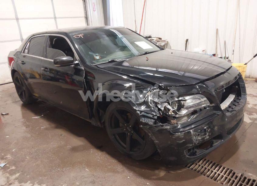 2012 Chrysler 300 S V6 (VIN 2C3CCABG3CH272776) main photo