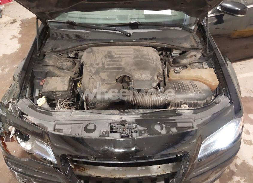 Photo 10 of 2012 Chrysler 300 S V6 (VIN 2C3CCABG3CH272776)