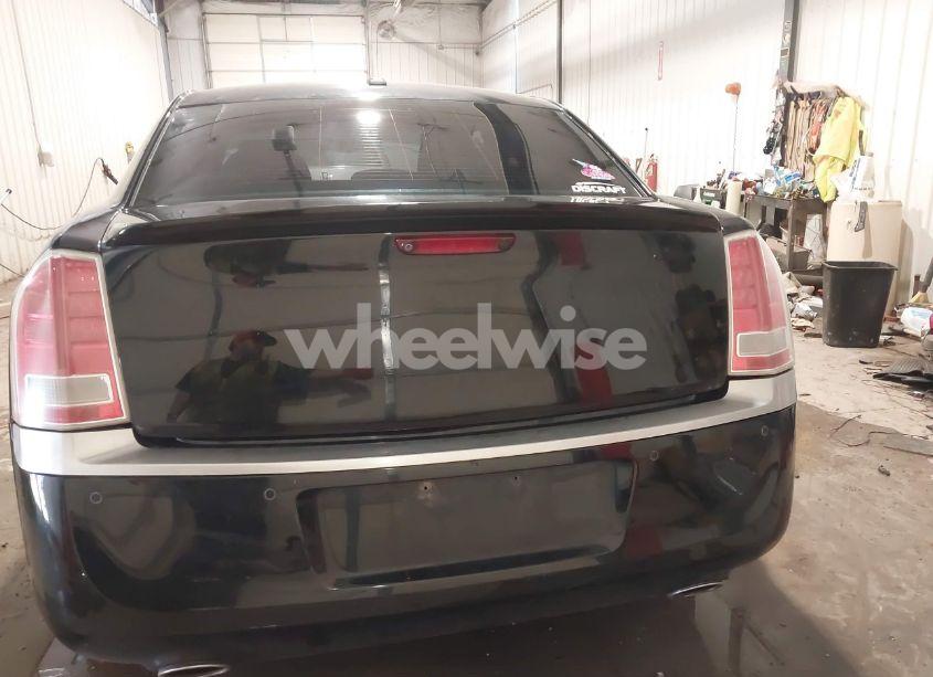 Photo 16 of 2012 Chrysler 300 S V6 (VIN 2C3CCABG3CH272776)