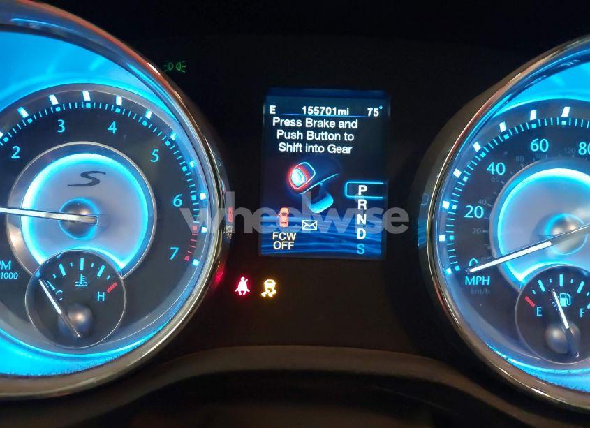 Photo 7 of 2012 Chrysler 300 S V6 (VIN 2C3CCABG3CH272776)