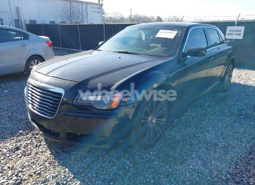 Photo 2 of 2013 Chrysler 300 300S (VIN 2C3CCABG3DH527430)