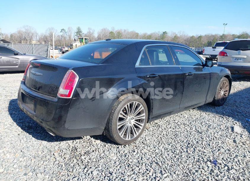 Photo 4 of 2013 Chrysler 300 300S (VIN 2C3CCABG3DH527430)