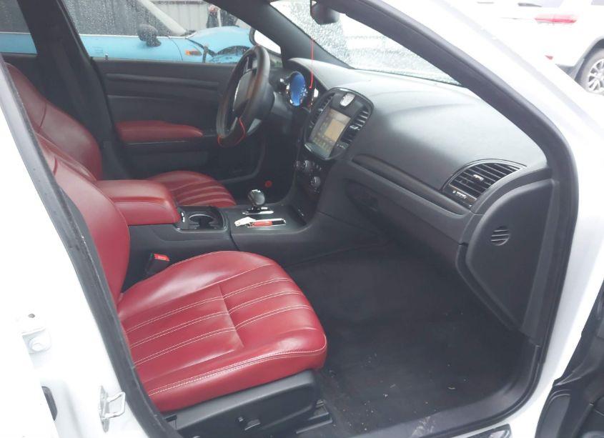 Photo 5 of 2014 Chrysler 300 300S (VIN 2C3CCABG3EH180988)