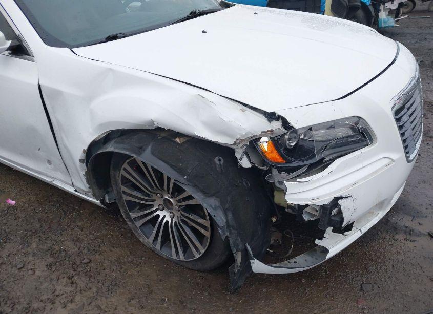 Photo 6 of 2014 Chrysler 300 300S (VIN 2C3CCABG3EH180988)