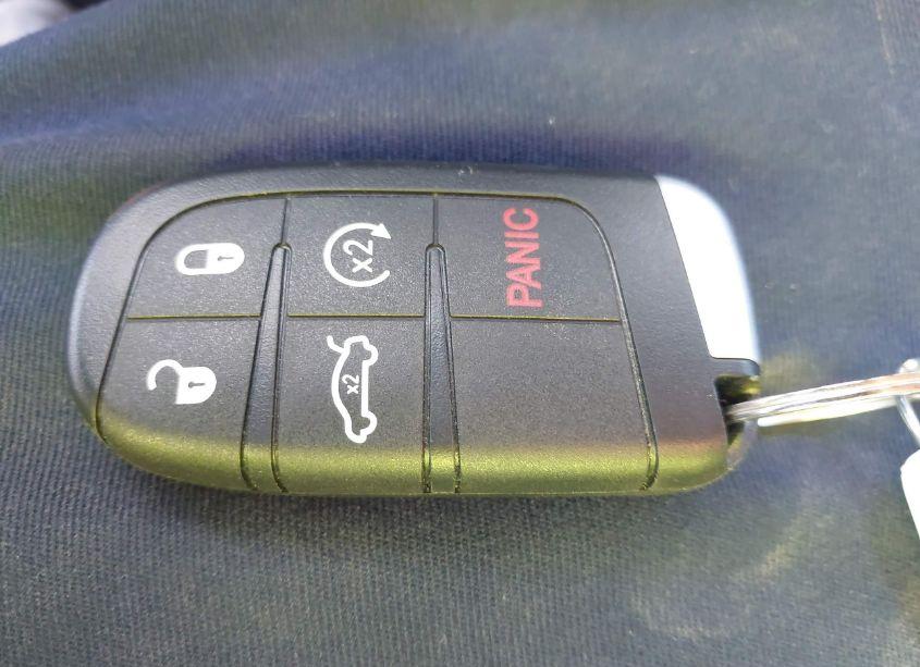 Photo 11 of 2014 Chrysler 300 300S (VIN 2C3CCABG3EH202827)