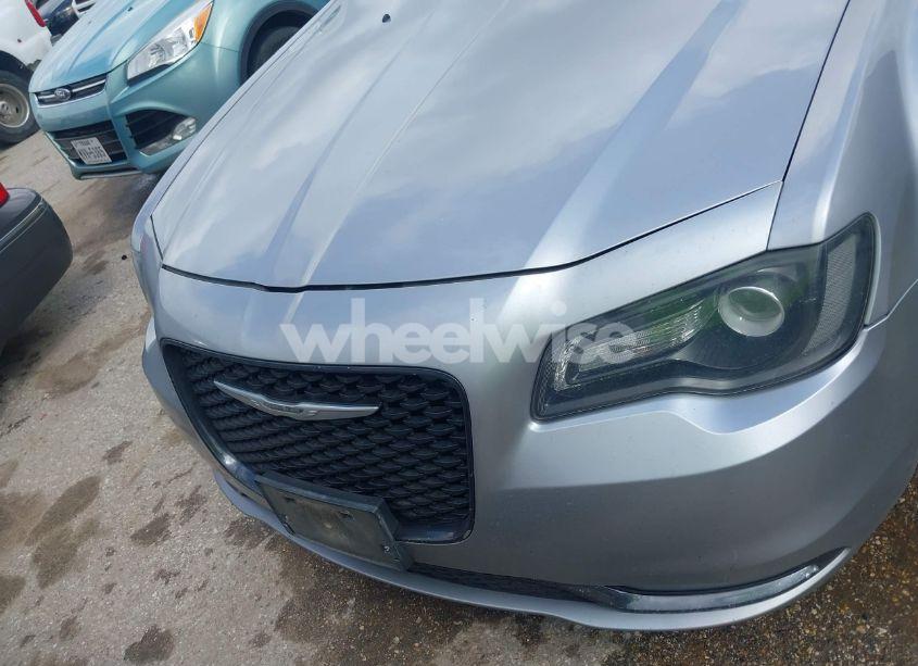 Photo 12 of 2015 Chrysler 300 300S (VIN 2C3CCABG3FH864523)