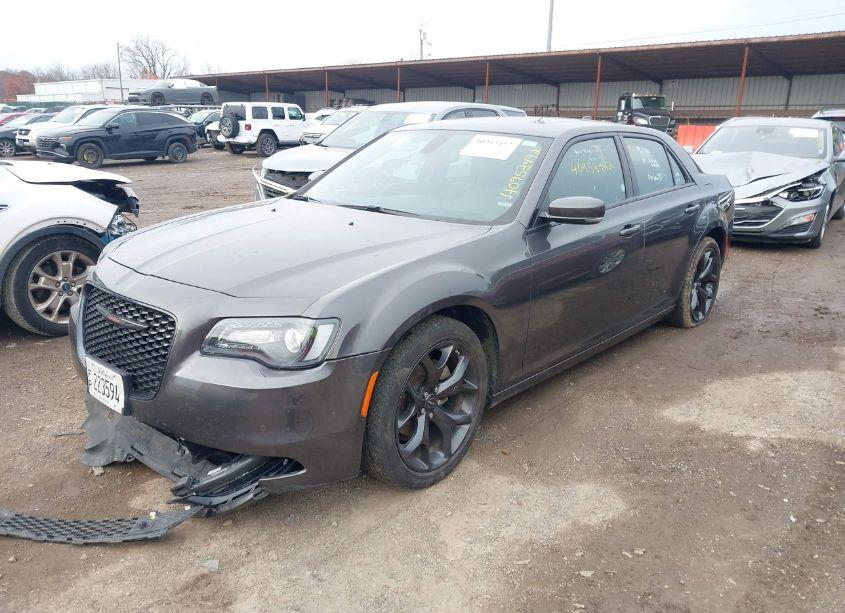 Photo 2 of 2023 Chrysler 300 300S (VIN 2C3CCABG3PH609856)