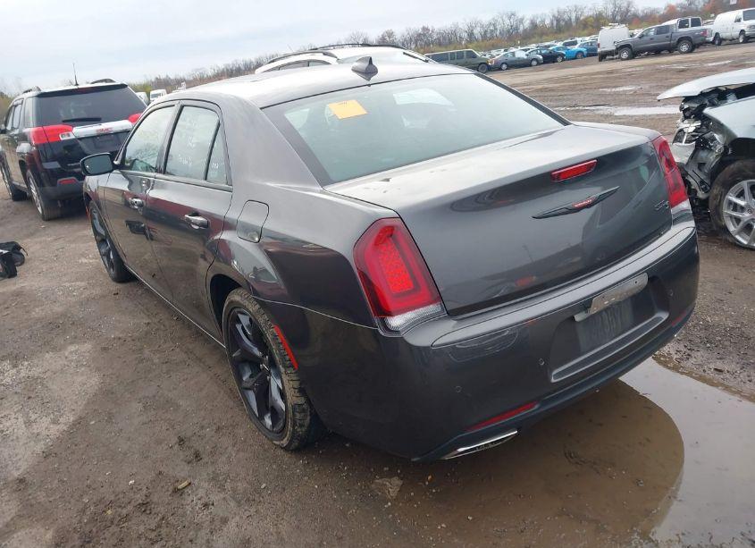 Photo 3 of 2023 Chrysler 300 300S (VIN 2C3CCABG3PH609856)