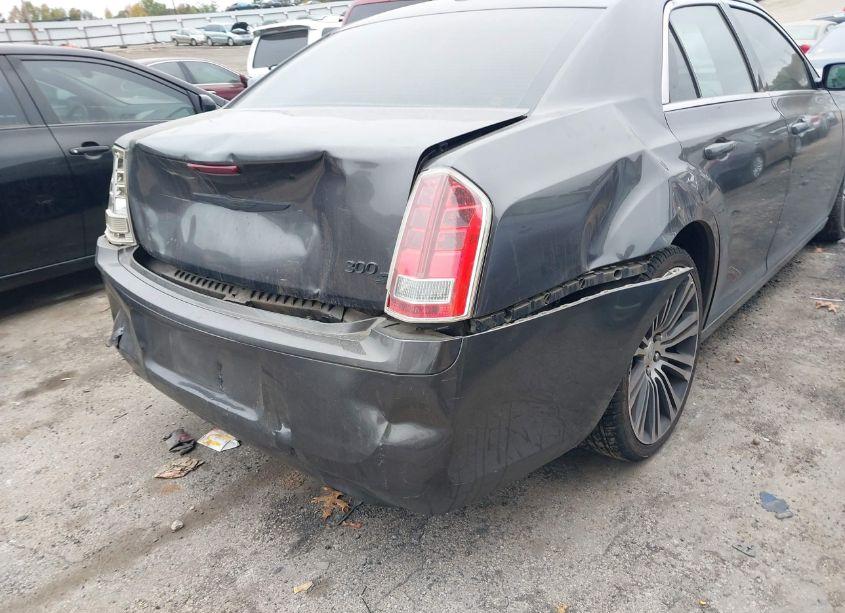 Photo 18 of 2013 Chrysler 300 300S (VIN 2C3CCABG4DH735784)