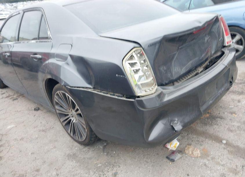 Photo 19 of 2013 Chrysler 300 300S (VIN 2C3CCABG4DH735784)