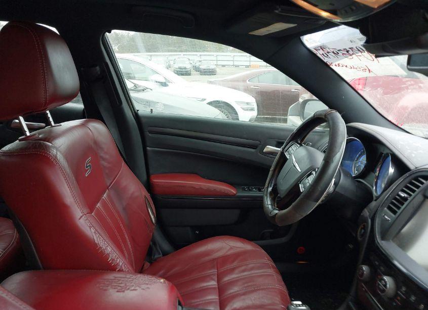 Photo 5 of 2013 Chrysler 300 300S (VIN 2C3CCABG4DH735784)