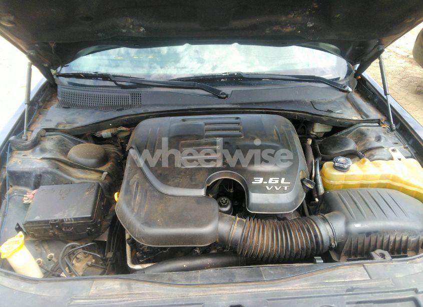 Photo 10 of 2014 Chrysler 300 300S (VIN 2C3CCABG4EH346130)