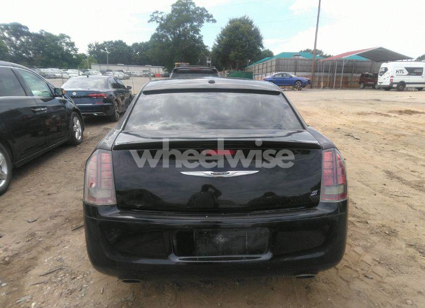 Photo 17 of 2014 Chrysler 300 300S (VIN 2C3CCABG4EH346130)