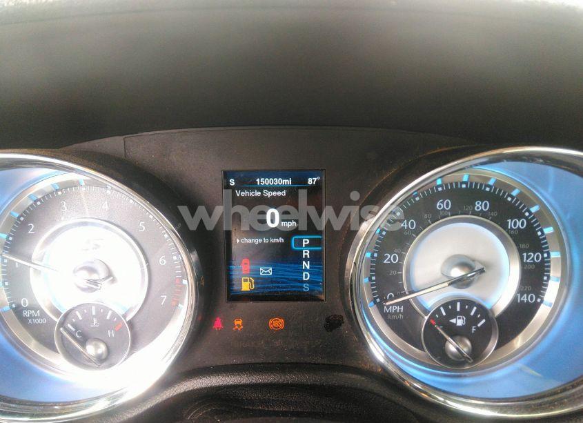 Photo 7 of 2014 Chrysler 300 300S (VIN 2C3CCABG4EH346130)